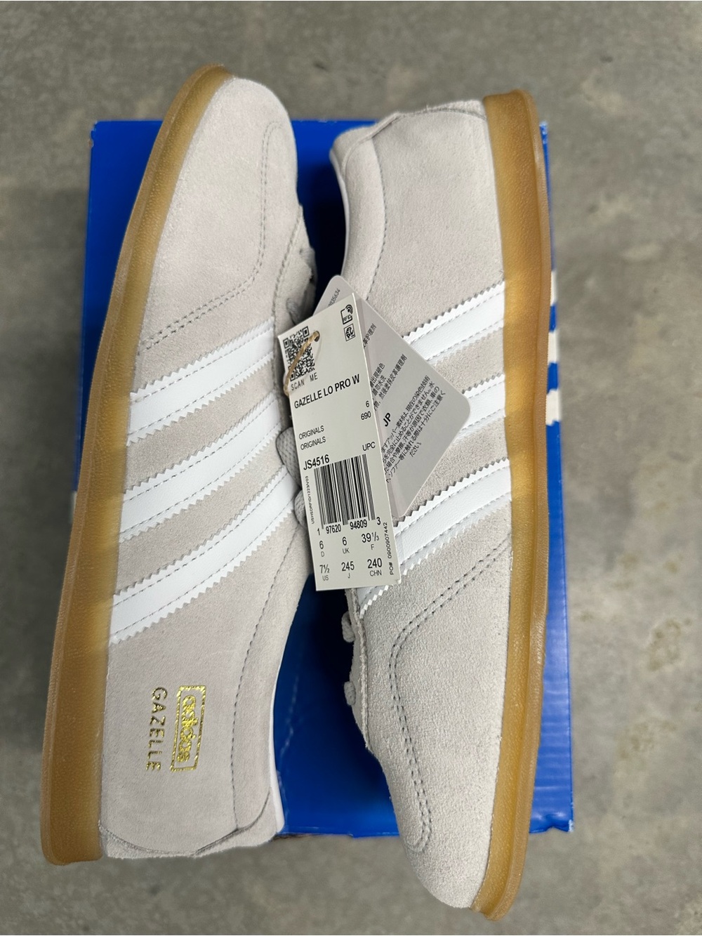 adidas Women’s Gazelle Lo Pro Sneakers in Ivory with Off White Stripes - Picture 2 of 7